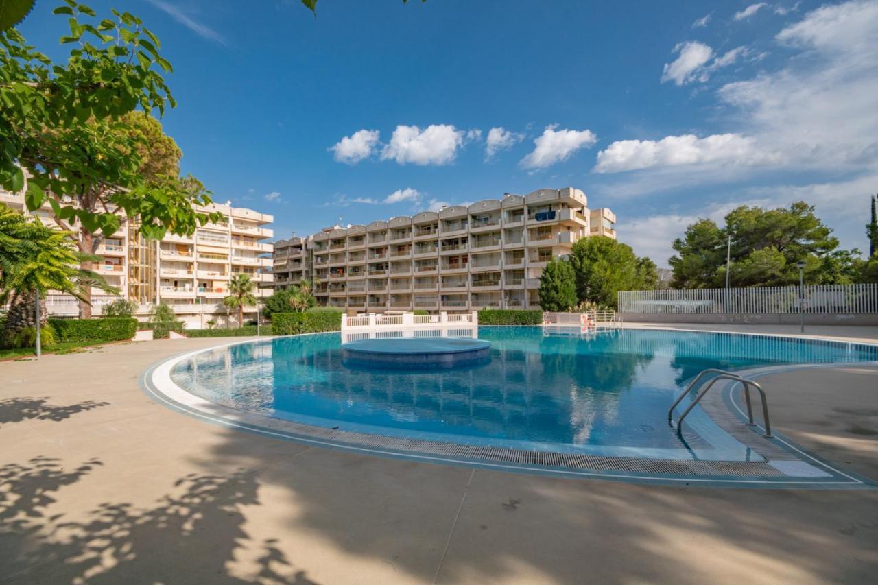 Salou-piscina-playa Port Aventura1 Appartement *