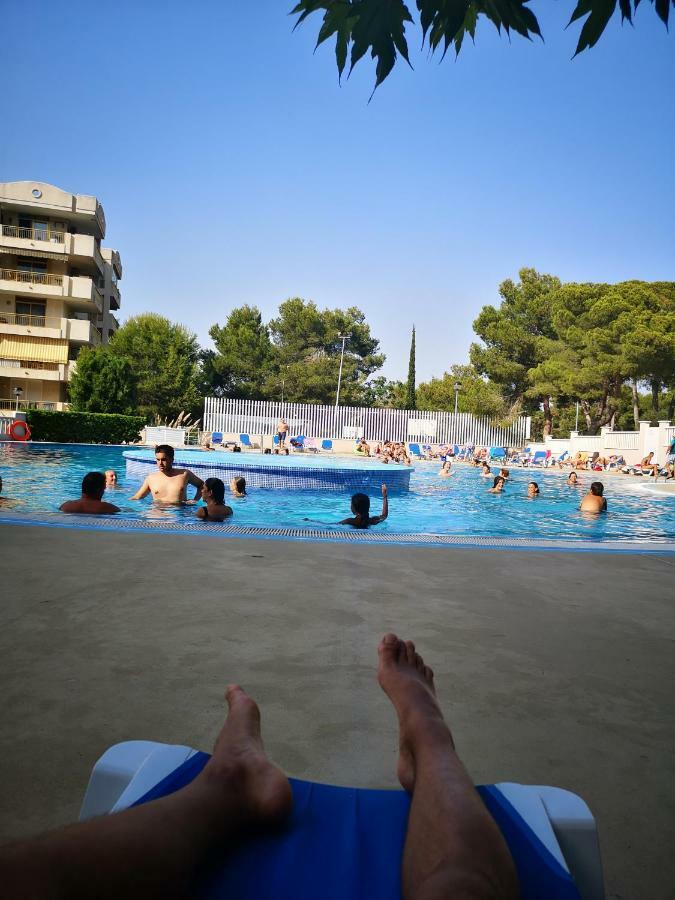 Salou-piscina-playa Port Aventura1